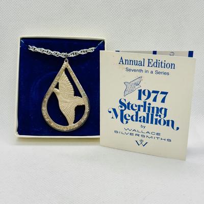 LOT 95: Wallace Smith 1977 Sterling Medallion (24")