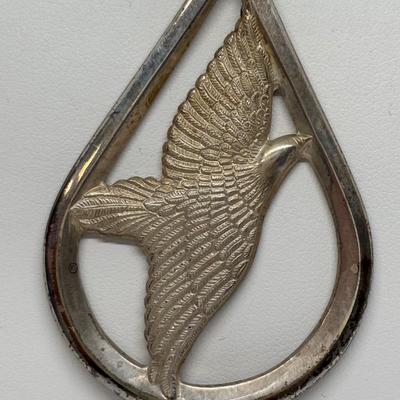 LOT 95: Wallace Smith 1977 Sterling Medallion (24")