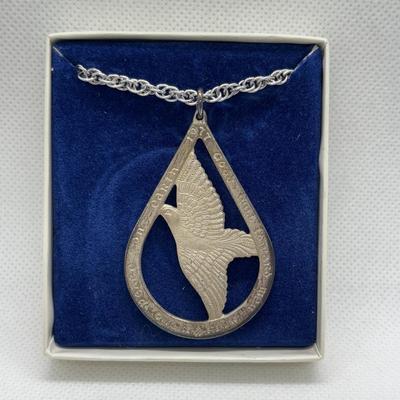 LOT 95: Wallace Smith 1977 Sterling Medallion (24")