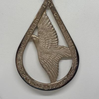 LOT 95: Wallace Smith 1977 Sterling Medallion (24")