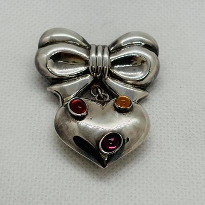 LOT 103: Sterling Silver Brooch Collection: Wishbone, Paint Palette & Bow/Heart w/Gems