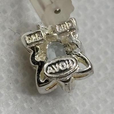 LOT 105: Sterling Silver Hugs & Kissing 7" Bracelet, Onyx Tear Drop Earrings & Avon 925 Blue Topaz Earrings