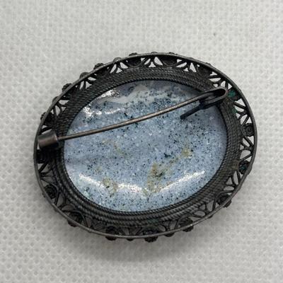 LOT 107: Vintage Rostov Finift Yaroslav Region Filigree Ring w/Enamel Painted Insert & Filigree Brooch w/Enamel Painted Insert