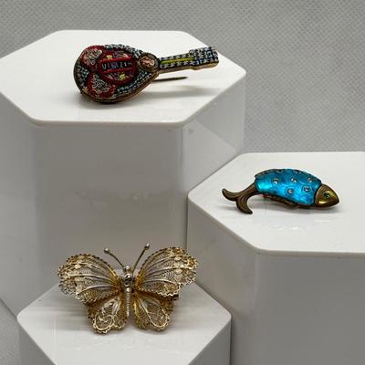LOT 108: Antique Venezia Italy Micro Mosaic Mandolin Brooch, 800 Silver Filigree Butterfly Brooch & Unique Fish Brooch