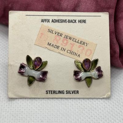 LOT 274: Sterling Silver 7" Starfish & Bead Bracelet, Crystal & 925 Star Earrings, Svila Handmade Silk Scarf