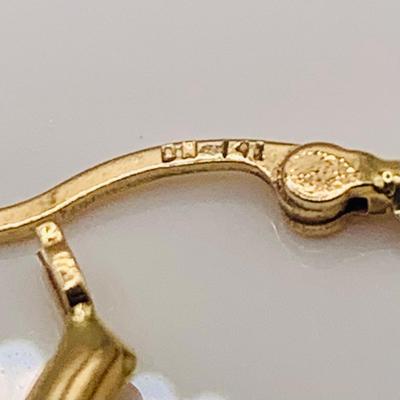 LOT:166: Pair of 14k Gold Hoop Earrings Mark DW - 2.46g tw