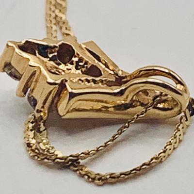 LOT 167: Beautiful Diamond and 14 K Gold Pendant on 16" Gold Chain 1.76g tw