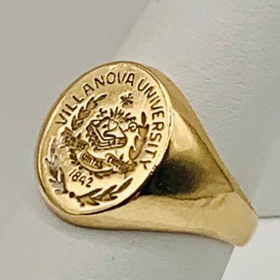 LOT 175: Villanova University 14k Gold Woman's Class Ring Size 5.5 5.12g Tw