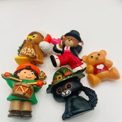 LOT176: Large Assortment of Fashion Jewelry Including a Jewelry Box of Earrings, Whimsical Pins, Avon and More