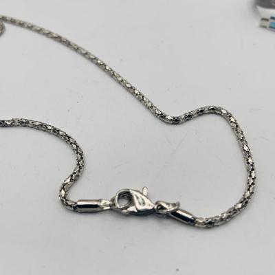 LOT:182: Collection of Fashion Jewelry Including 925 Bee Earings Silvertone Earrings and Necklas and Art Glass Beaded Bracelet