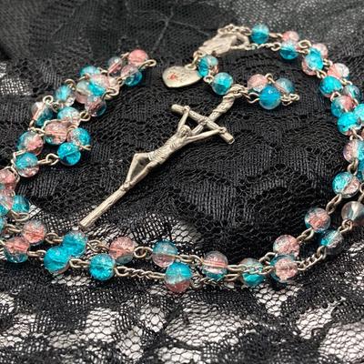 LOT 194J: Beautiful Religious Jewelry / Rosary Bead, Necklace, Medals / Charm and More Collection