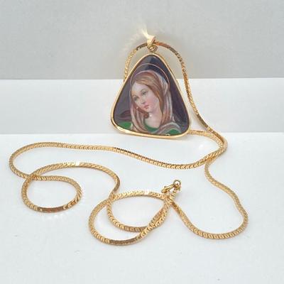 LOT 194J: Beautiful Religious Jewelry / Rosary Bead, Necklace, Medals / Charm and More Collection