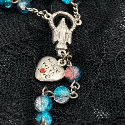LOT 194J: Beautiful Religious Jewelry / Rosary Bead, Necklace, Medals / Charm and More Collection