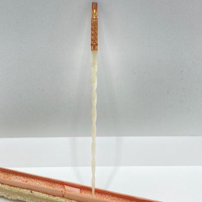 LOT 195J: Vintage / Antique Mother of Pearl Unicorn Twist Pen Holder in Case