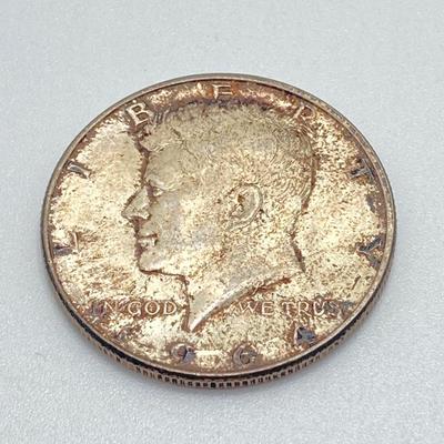 LOT 201J: Three 1964 US Liberty Kennedy Half Dollar Silver Coins