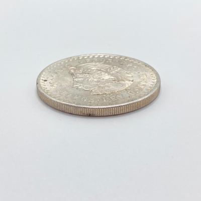 LOT 203J: Silver Coins - 1948 Cinco (5) Pesos .900 Silver Coin and 1924 Bolivar Libertador