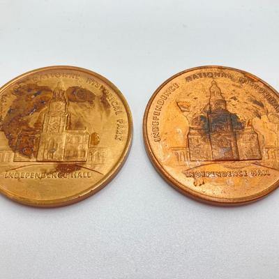 LOT 206J: Collection of Coins, Tokens and Medals - Independence Hall, Buffalo Bill, Richard Nixon and More