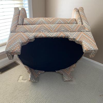 LOT 2 L: 2 Weiman / Warren Lloyd 1970's Style Orange & Grey Tufted Tub Chairs w/ Matching Ottomans