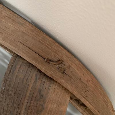 LOT 4 L: Vintage Tobacco Leaf Drying Basket