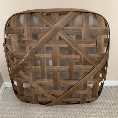 LOT 4 L: Vintage Tobacco Leaf Drying Basket