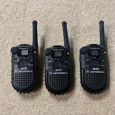 LOT 19 B: Uniden Bearcat Twin Turbo 100 Channel 11 Band Radio Scanner Model #BC 120XLT, 2 Motorola Talkabout Distance DPS Two-Way...