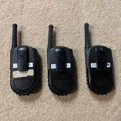 LOT 19 B: Uniden Bearcat Twin Turbo 100 Channel 11 Band Radio Scanner Model #BC 120XLT, 2 Motorola Talkabout Distance DPS Two-Way...