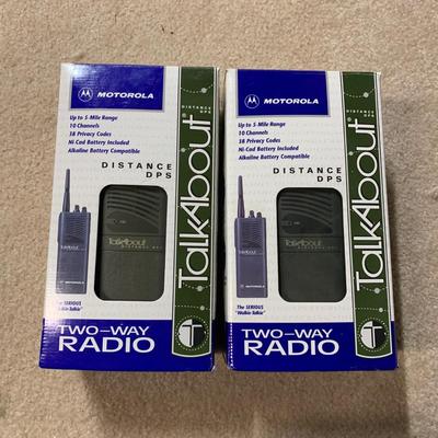 LOT 19 B: Uniden Bearcat Twin Turbo 100 Channel 11 Band Radio Scanner Model #BC 120XLT, 2 Motorola Talkabout Distance DPS Two-Way...