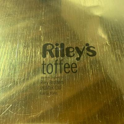 LOT 26 B: Collectible Tin Collection; Smokin' Joe's Racing, Enamel Footed Spinning Candy Tin, & More