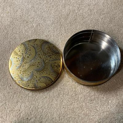 LOT 26 B: Collectible Tin Collection; Smokin' Joe's Racing, Enamel Footed Spinning Candy Tin, & More