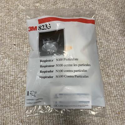 LOT 29 B: NIP EBI Bone Healing System Model 2001, 3M 9211 Style N95 Respirator & 3M 8233 Style N100 Respirator Masks, & NIP...