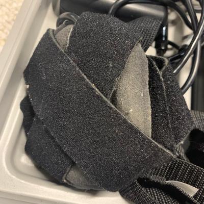 LOT 29 B: NIP EBI Bone Healing System Model 2001, 3M 9211 Style N95 Respirator & 3M 8233 Style N100 Respirator Masks, & NIP...