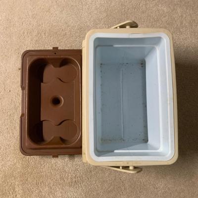 LOT 31 B: Camping Collection; Lifestraw, Travel Cooking Pots, Headlamp, Colman Thermos, Lanterns, 5 Gallon Water Pak, Cooler, Freeplay...