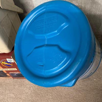 LOT 31 B: Camping Collection; Lifestraw, Travel Cooking Pots, Headlamp, Colman Thermos, Lanterns, 5 Gallon Water Pak, Cooler, Freeplay...