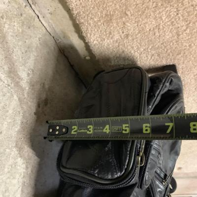 LOT 33 B: Pioneer Express Leather Travel Bag & Protégé Suitcase