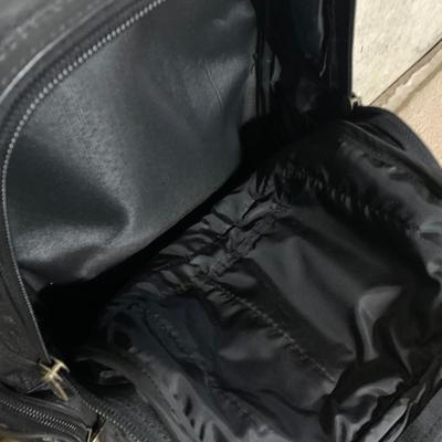 LOT 33 B: Pioneer Express Leather Travel Bag & Protégé Suitcase