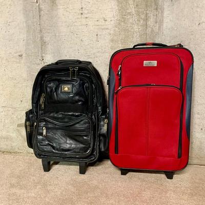 LOT 33 B: Pioneer Express Leather Travel Bag & Protégé Suitcase