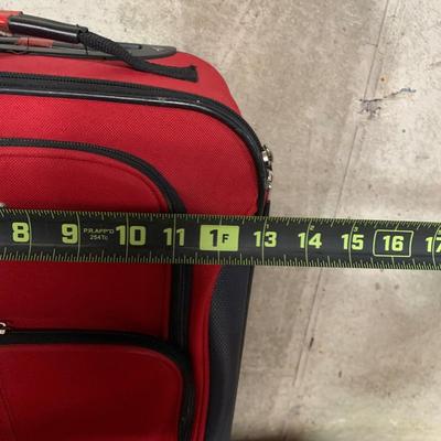 LOT 33 B: Pioneer Express Leather Travel Bag & Protégé Suitcase