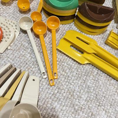 LOT 48B: Large Collection of Vintage Tupperware Utensils, Measuring Instruments & More