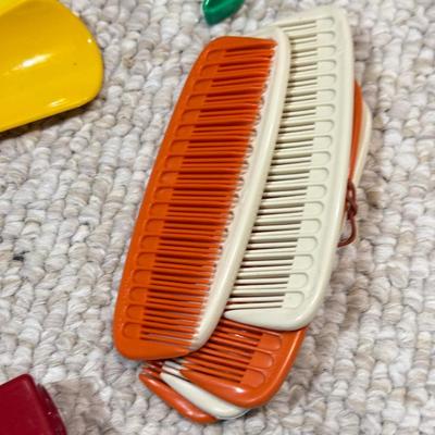 LOT 49B: Vintage Tupperware Collection - Containers, Measuring Cup, Key Hooks, Combs, Kids’ Lunchbox & Mo