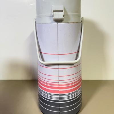 LOT 52B: Vintage Thermoses