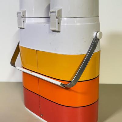 LOT 52B: Vintage Thermoses