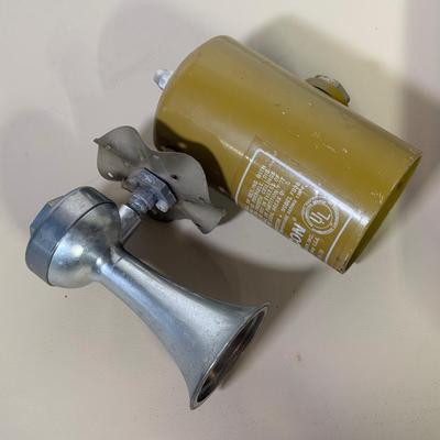 LOT 53B: NIB Kidde Pro Series Fire Extinguisher & Vintage Falcon Fire Alarm