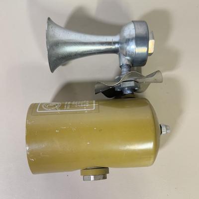 LOT 53B: NIB Kidde Pro Series Fire Extinguisher & Vintage Falcon Fire Alarm