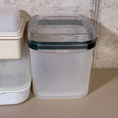 LOT 55B: Collection of Vintage Tupperware & More incl. Branded Stickers & Labels