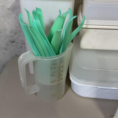 LOT 55B: Collection of Vintage Tupperware & More incl. Branded Stickers & Labels