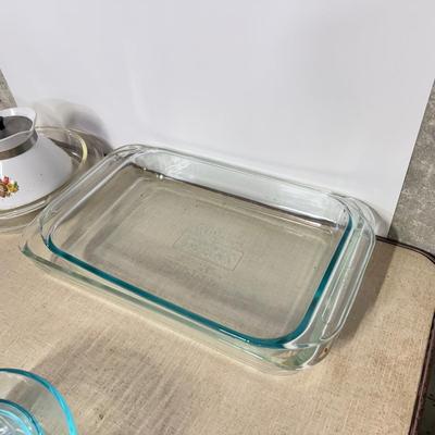 LOT 65B: Collection of Pyrex Glass Baking Dishes w/ Corning Ware Coffee Pot & Blue Cornflower Baking Dishes