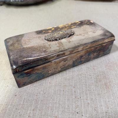 LOT 66B: Vintage Silverplate Collection - Towle Jewlery Box, Amston 1741 Platter, Victoria 118 Meat Tray & Footed Bowl