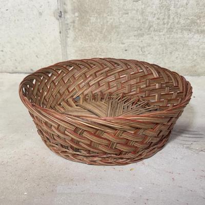 LOT 70B: Collection of Home Decor Baskets incl. Handmade