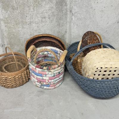 LOT 70B: Collection of Home Decor Baskets incl. Handmade