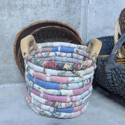 LOT 70B: Collection of Home Decor Baskets incl. Handmade